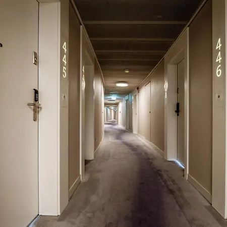 About Art - Ovo Apartment