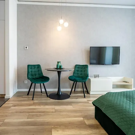 About Art - Ovo Apartment Wroclaw