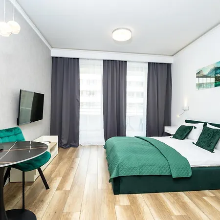 About Art - Ovo ורוצלב