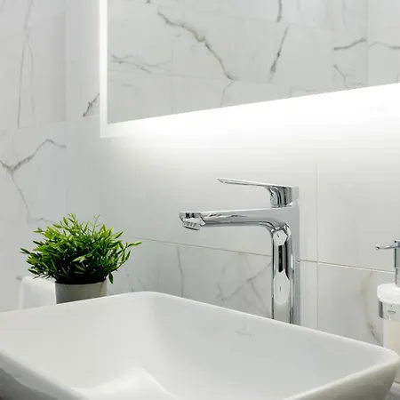 About Art - Ovo דירה