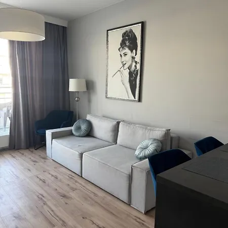 דירה About Art - Ovo *