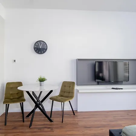 About Art - Ovo Apartment Breslau