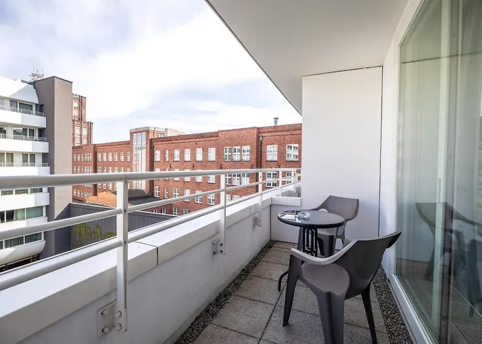 Apartment About Art - Ovo *