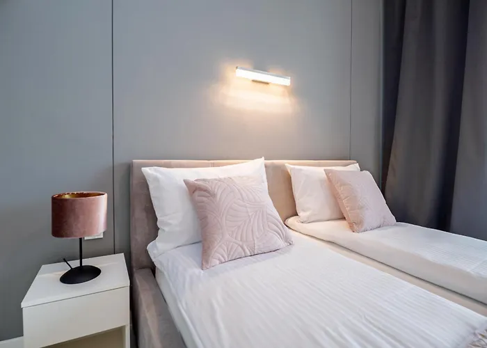 About Art - Ovo * Breslau