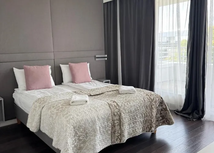 About Art - Ovo Breslau